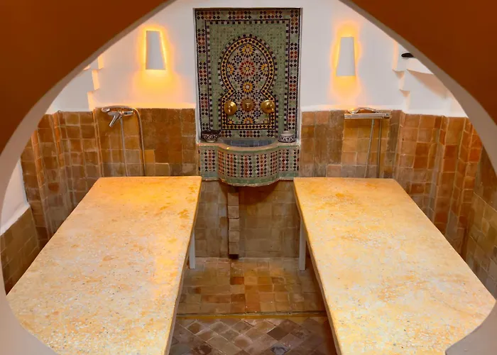Hotel Al Alba Hammam & Restaurant