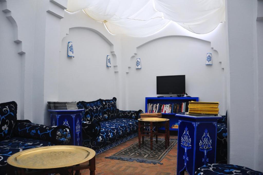 Al Alba Hammam & Restaurant Hotel